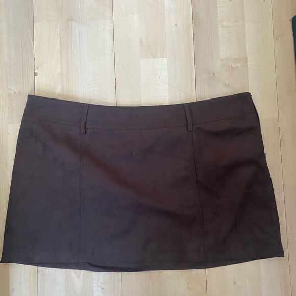 H&M Dark Brown Blazer & Skirt Set - Picture 10 of 13